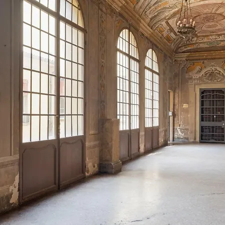 Exclusive & Elegant Palazzo Bianconcini Appartamento Bologna